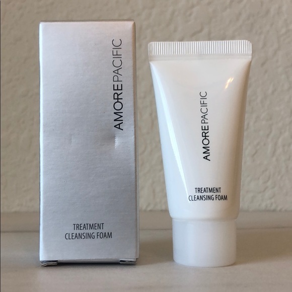 amorepacific treatment cleansing foam
